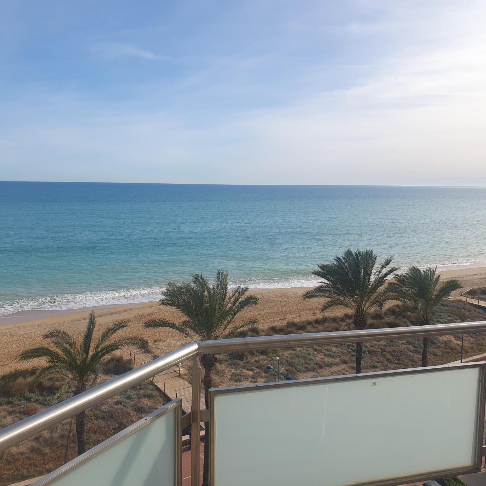 Surfing Peniscola Primera Linea De Playa מראה חיצוני תמונה